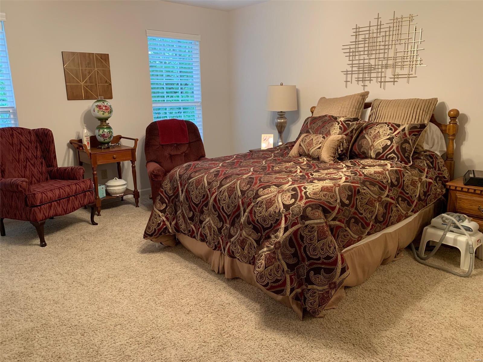 4912 Castlegate Lane Godfrey, IL 62035 - Photo 7 of 19 Gallery Image 7