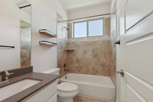 $2,500 | 6000 Baythorne Drive, Austin, TX 78747