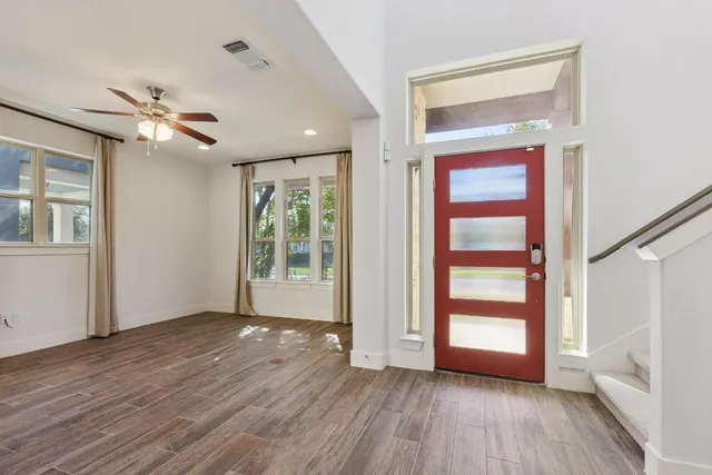 $2,500 | 6000 Baythorne Drive, Austin, TX 78747