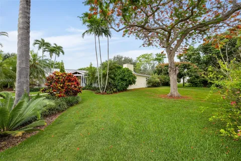 $1,750,000 | 7350 Southwest 129th Street, Pinecrest, FL 33156