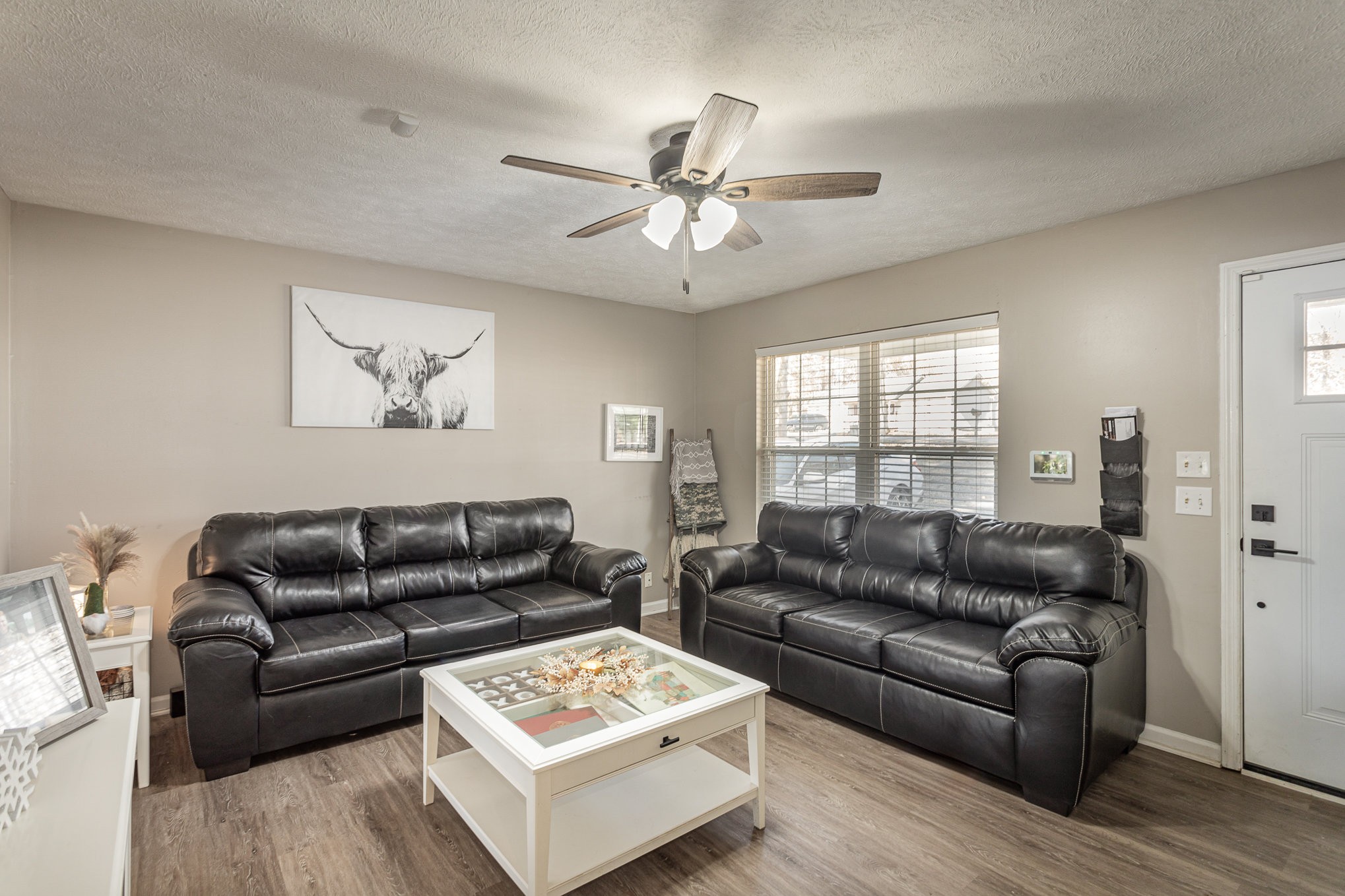 538 Old Highway 70 White Bluff, TN 37187 - Photo 3 of 29 a living room with furniture a couch and a window