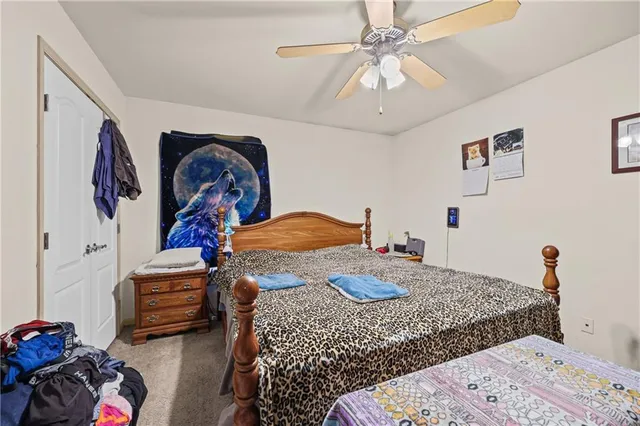 $190,000 | 1232 Northwest Ashley Lane, Grain Valley, MO 64029