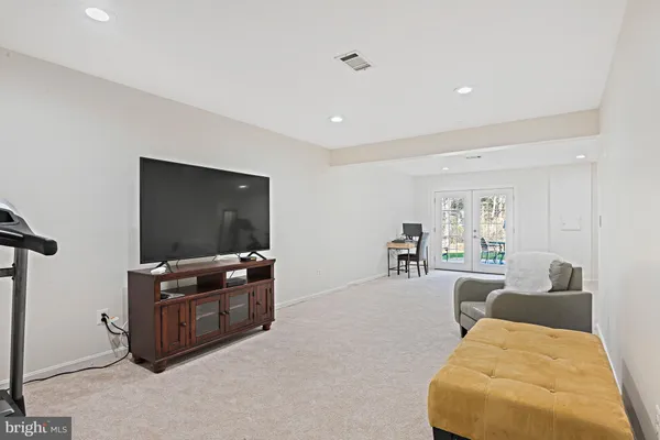 $1,505,000 | 1633 Lozano Drive, Vienna, VA 22182