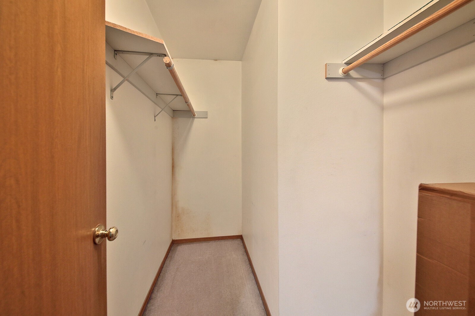 4369 Shadowood Drive Clinton, WA 98236 - Photo 33 of 37 a view of a room with rack on the wall