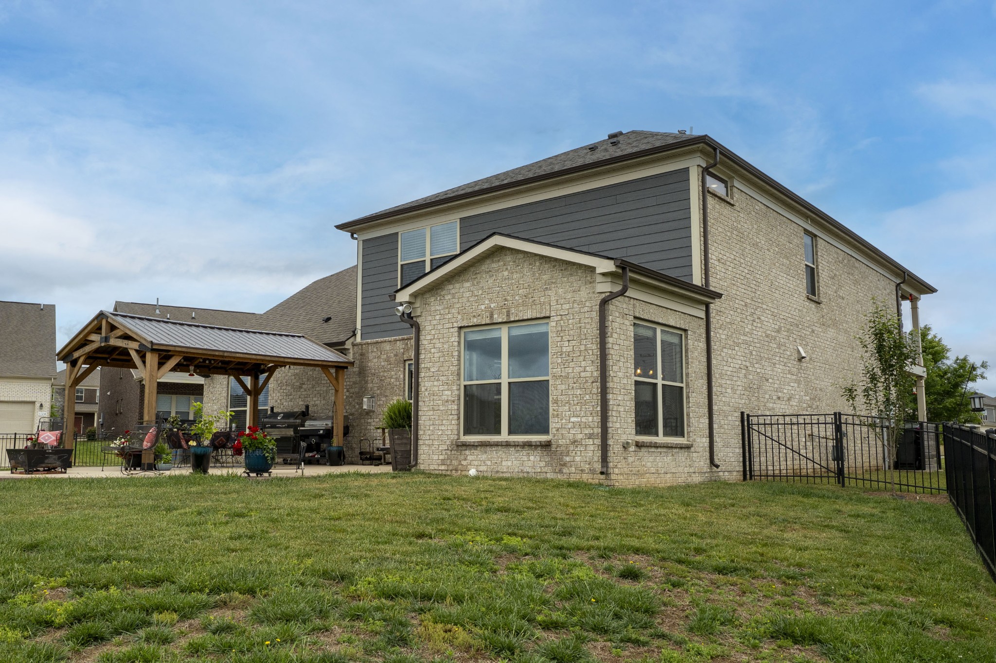 806 Chalkstone Ln Mount Mount Juliet, TN 37122 - Photo 54 of 65 a front view of a house with a garden
