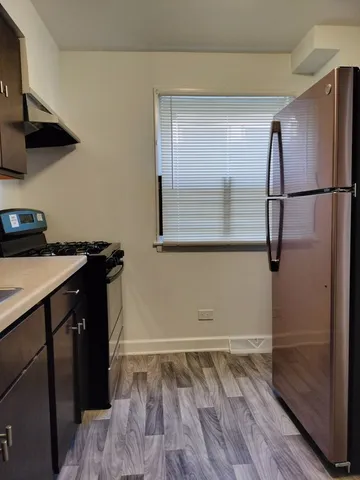 $1,490 | 7910 South Muskegon Avenue, Unit 1, Chicago, IL 60617