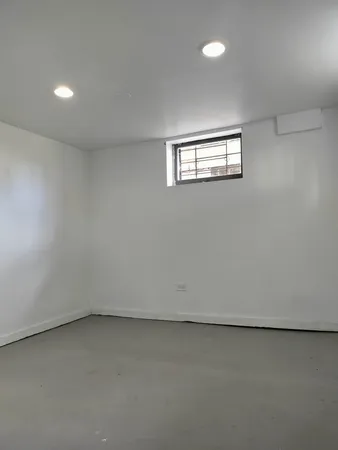 $1,490 | 7910 South Muskegon Avenue, Unit 1, Chicago, IL 60617