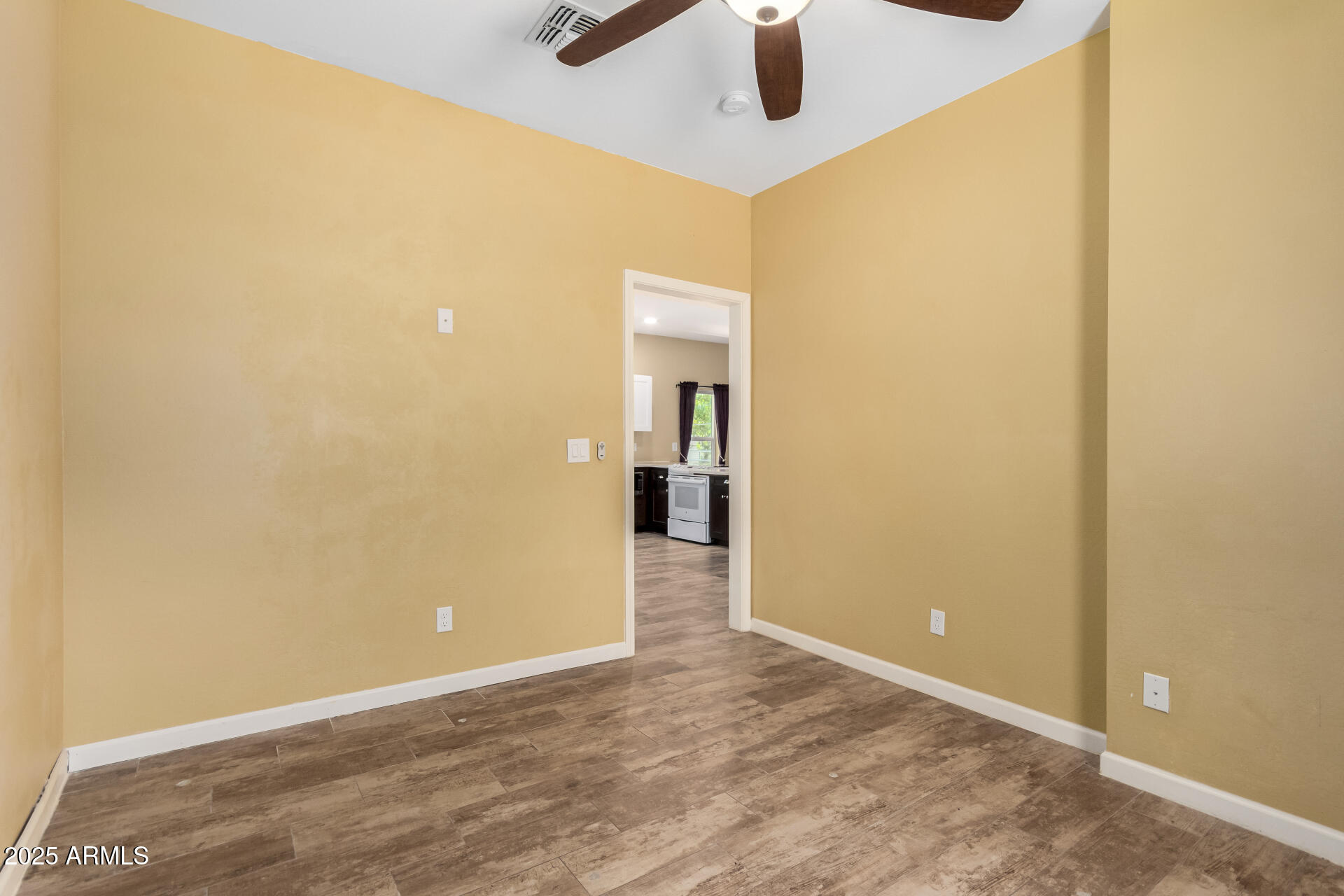 7517 North Perryville Road Waddell, AZ 85355 - Photo 46 of 65 47-Perryville