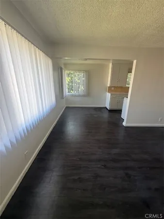 $1,995 | 3204 2nd Street, Long Beach, CA 90803