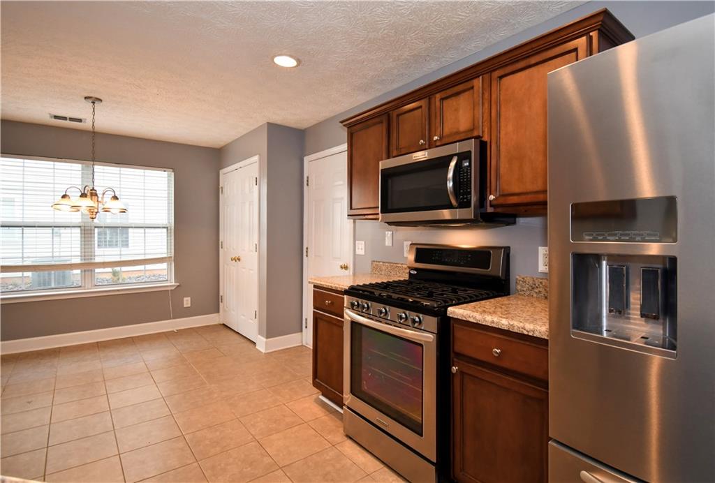 273 Carrington Way Canton, GA 30115 - Photo 6 of 26