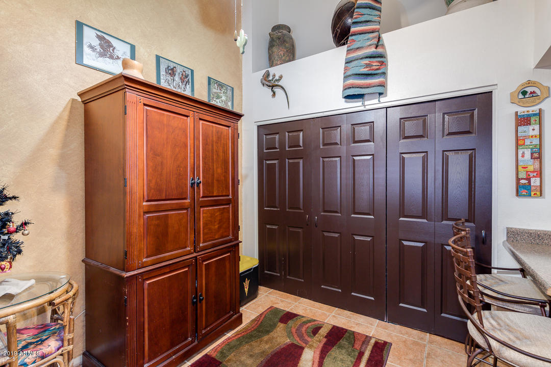 2705 East Cactus Road Phoenix, AZ 85028 - Photo 5 of 37 05-Cactus