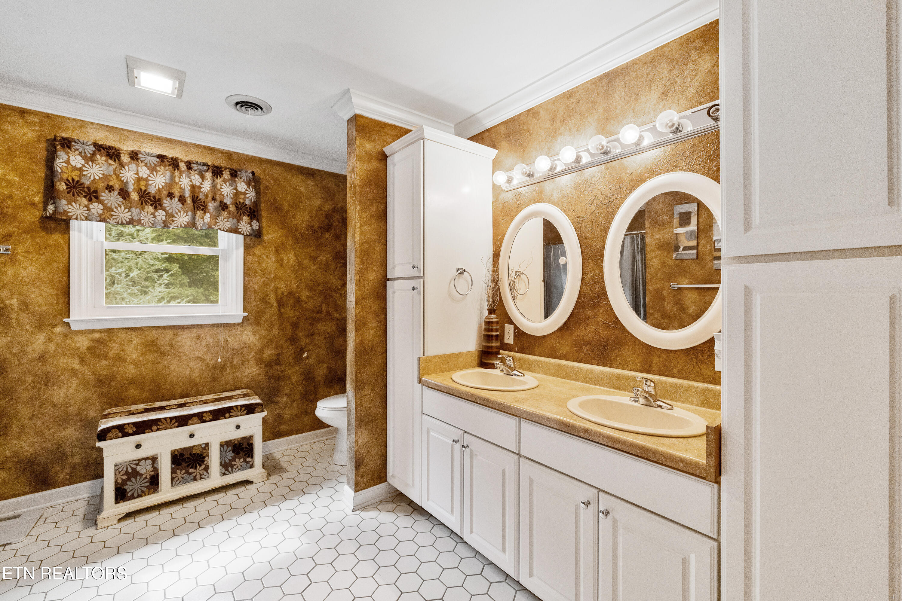 12306 Yarnell Road Knoxville, TN 37932 - Photo 39 of 58 Positive Perceptions-45 (1)