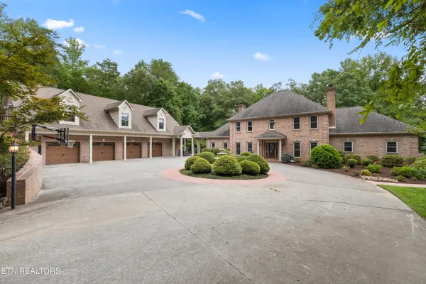 $2,100,000 | 12306 Yarnell Road, Knoxville, TN 37932