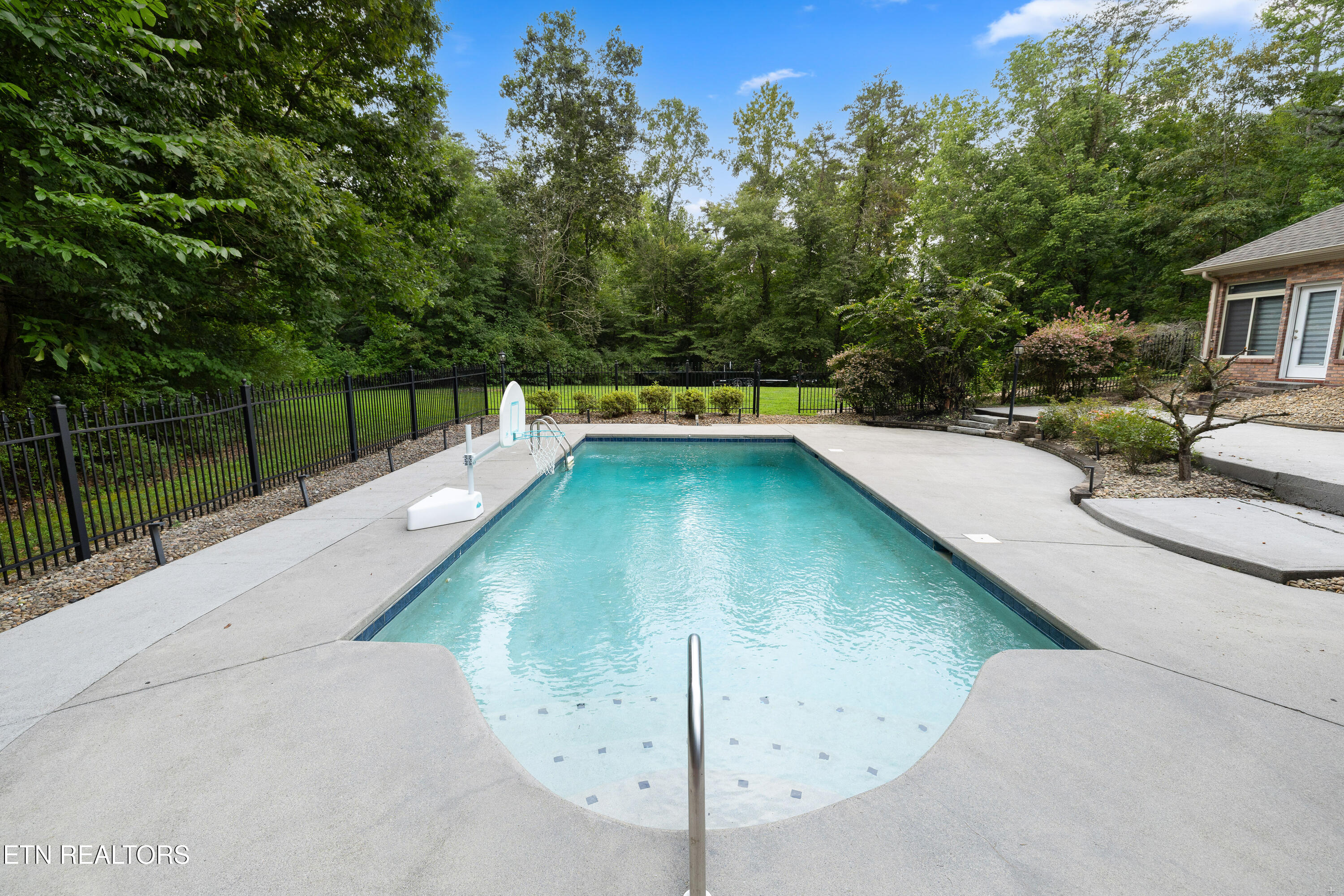 12306 Yarnell Road Knoxville, TN 37932 - Photo 51 of 58 Positive Perceptions-21 (1)