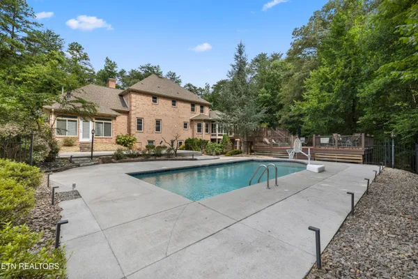 $2,100,000 | 12306 Yarnell Road, Knoxville, TN 37932