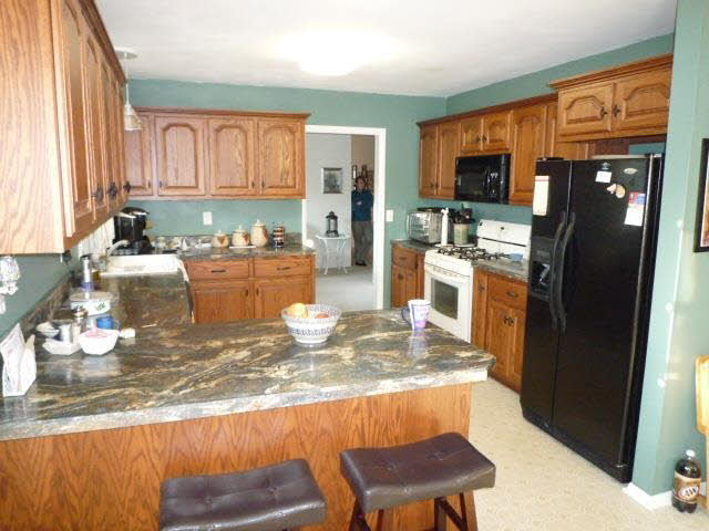 2013 Forbes Road Vincennes, IN 47591 - Photo 5 of 12 Gallery Image 5