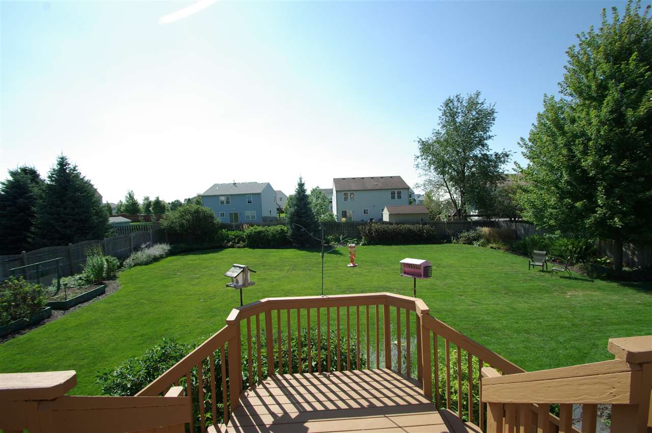211 Starfire Road Poplar Grove, IL 61065 - Photo 23 of 25 Gallery Image 23