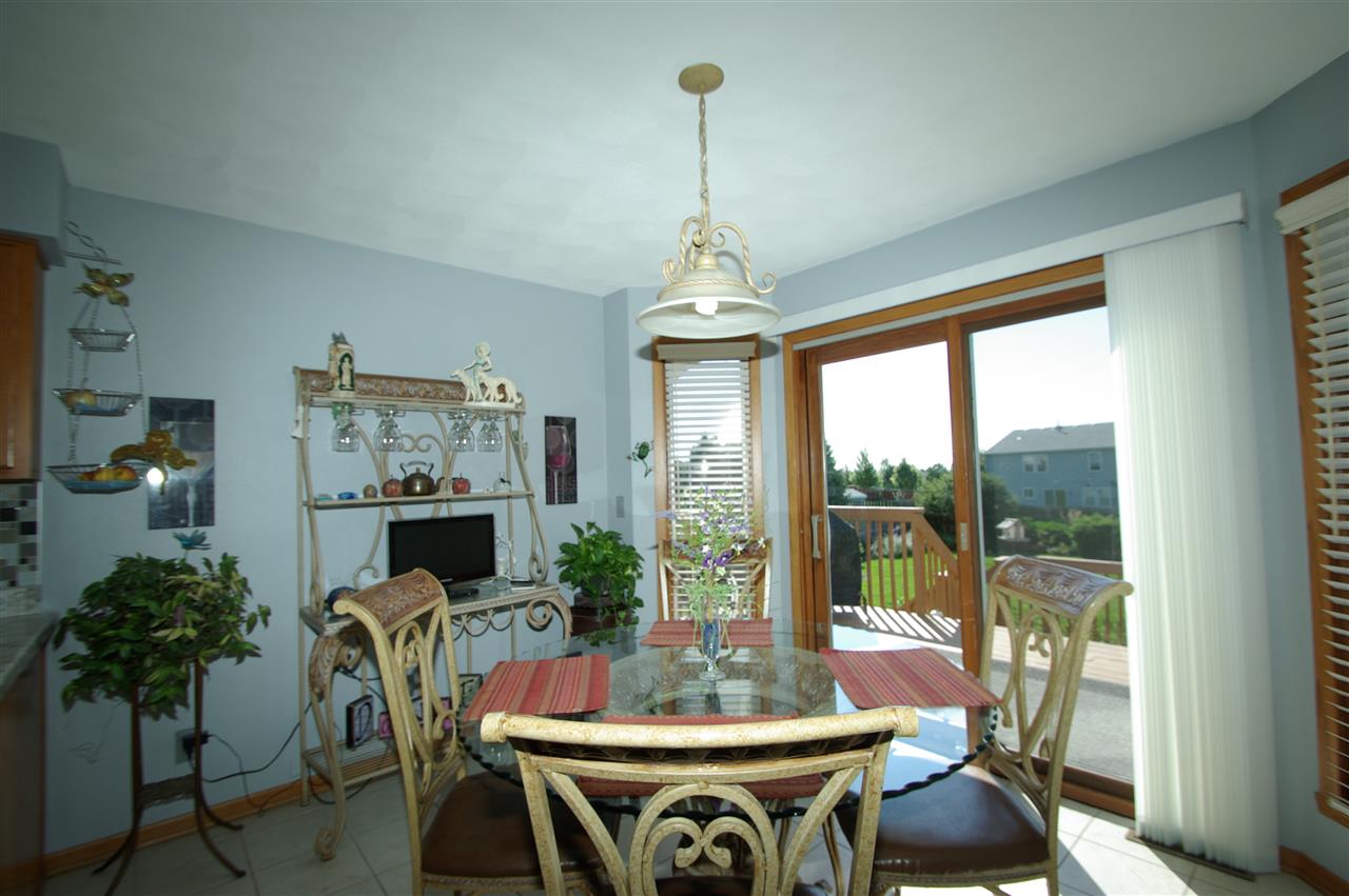 211 Starfire Road Poplar Grove, IL 61065 - Photo 6 of 25 Gallery Image 6