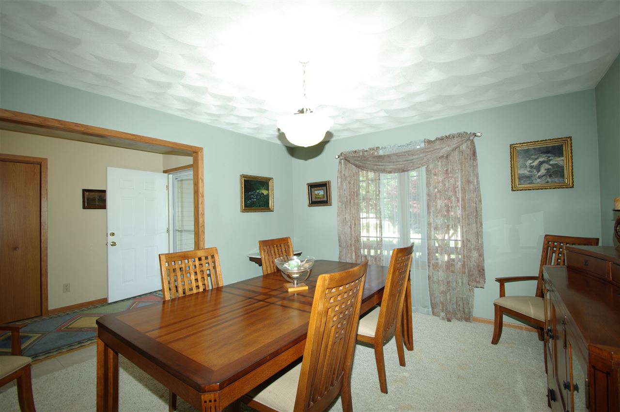 211 Starfire Road Poplar Grove, IL 61065 - Photo 8 of 25 Gallery Image 8