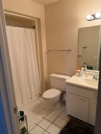 $1,800 | 9209 West Glen Oaks Circle North, Sun City, AZ 85351