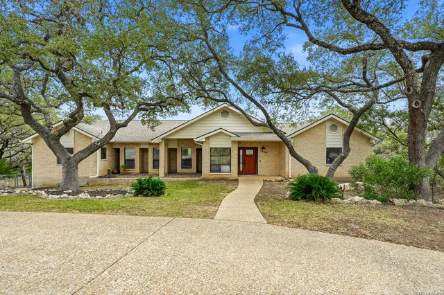 $829,000 | 29307 Grand Coteau Drive, Boerne, TX 78015