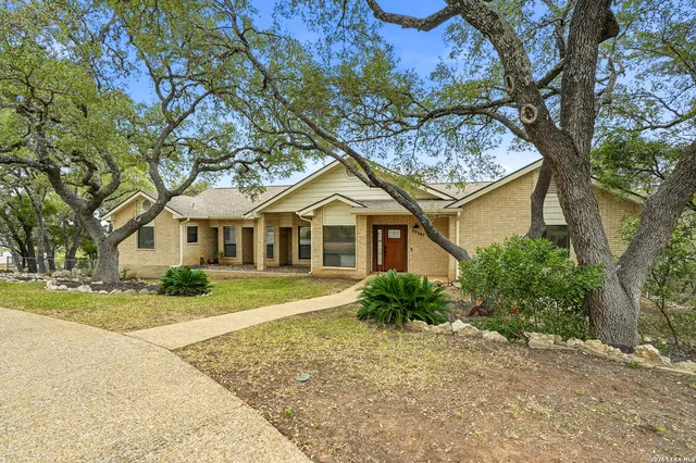 $829,000 | 29307 Grand Coteau Drive, Boerne, TX 78015