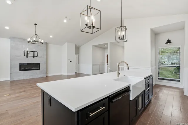 $829,000 | 29307 Grand Coteau Drive, Boerne, TX 78015