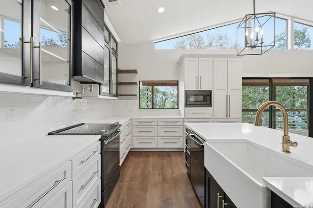 $829,000 | 29307 Grand Coteau Drive, Boerne, TX 78015