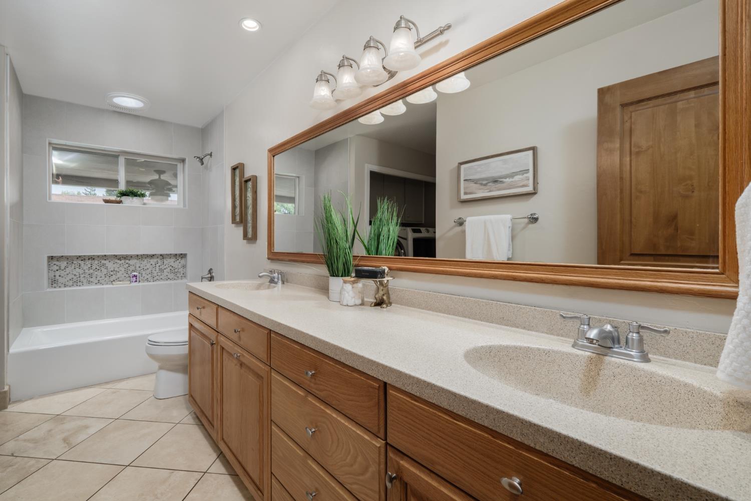 5249 Adelaide Way Carmichael, CA 95608 - Photo 53 of 75