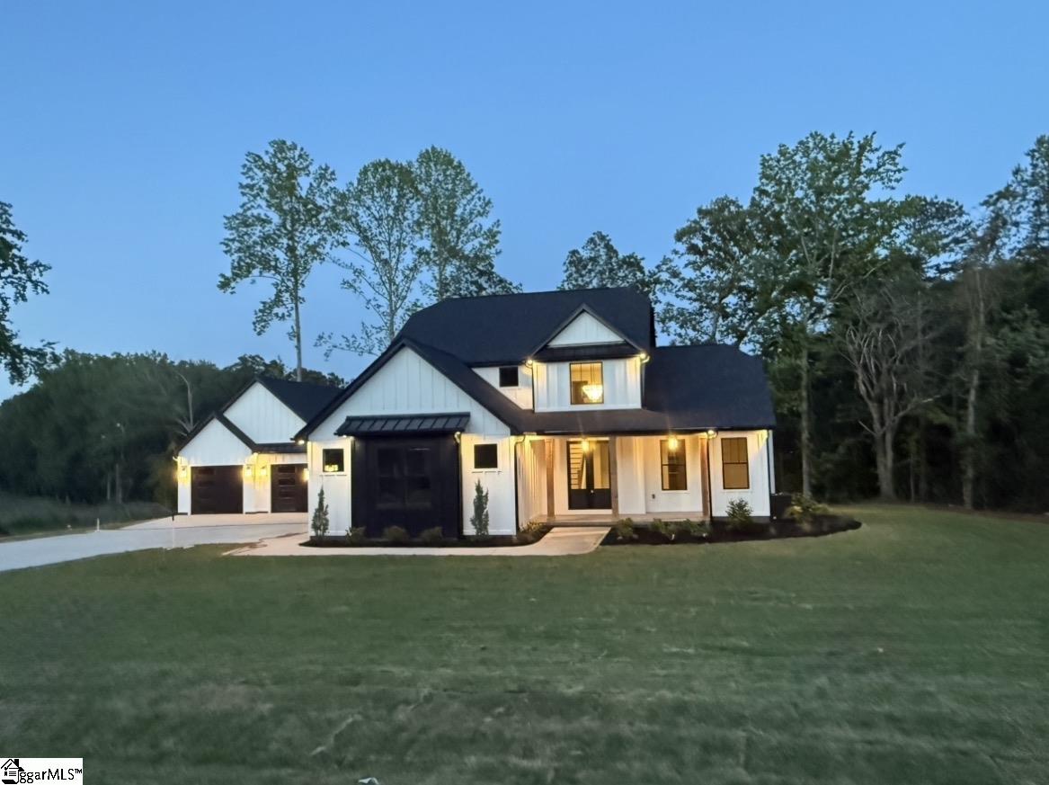 668 Flynn Road Greer, SC 29651 - Photo 2 of 49