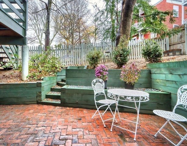 $861,000 | 6 Sherman Street, Unit 6A, Cambridge, MA 02138