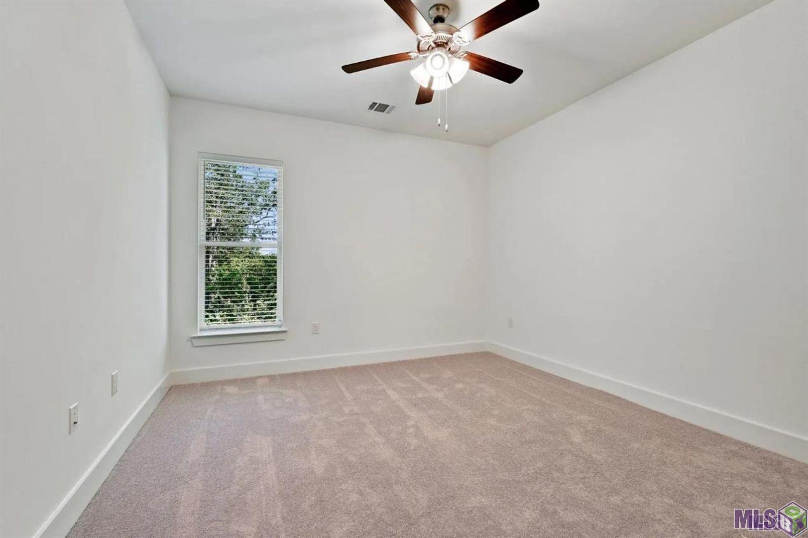 5832 Lake Shelf Drive Baton Rouge, LA 70820 - Photo 12 of 15