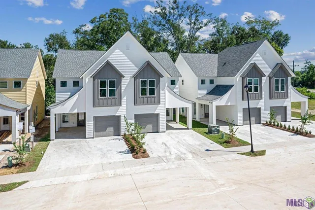 $2,600 | 5832 Lake Shelf Drive, Baton Rouge, LA 70820