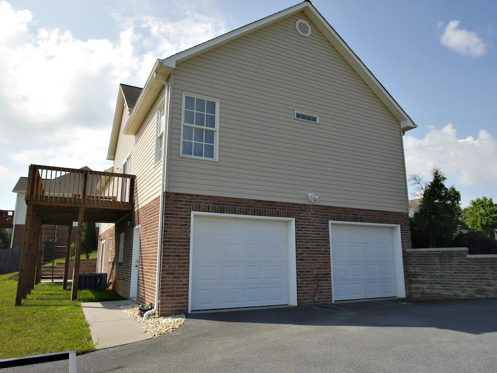 366 Walkers Bend Road Gray, TN 37615 - Photo 3 of 24 large 2 car garage