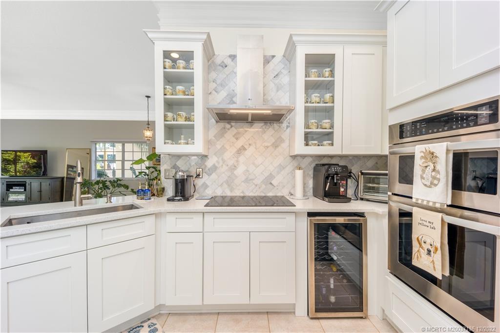 1058 Aspri Way Riviera Beach, FL 33418 - Photo 13 of 24 Gallery Image 13
