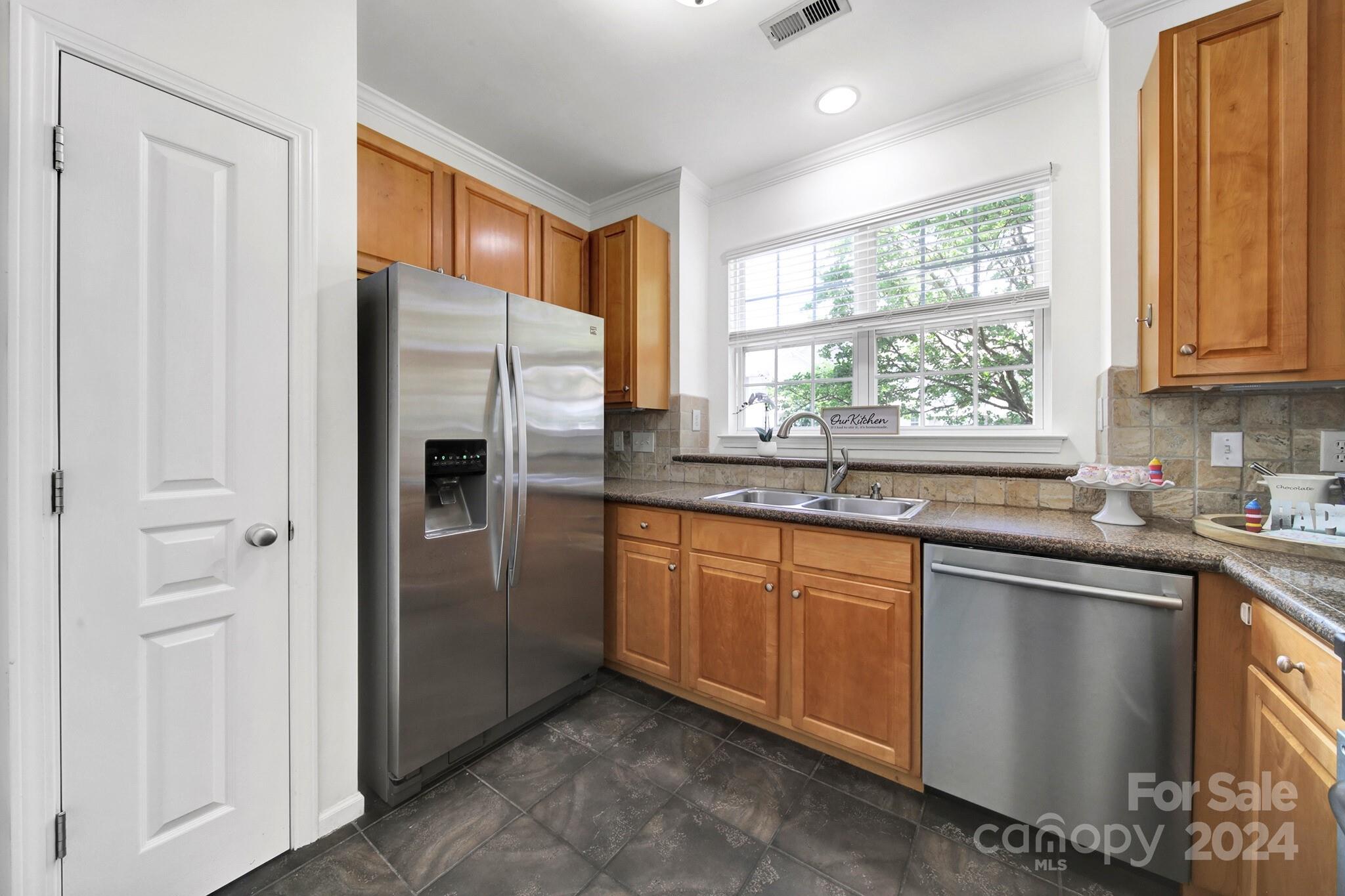 631 Brickdust Court Fort Mill, SC 29708 - Photo 15 of 39 Gallery Image 15