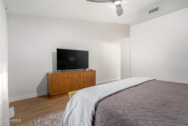 $3,200 | 7415 West Crest Lane, Glendale, AZ 85310