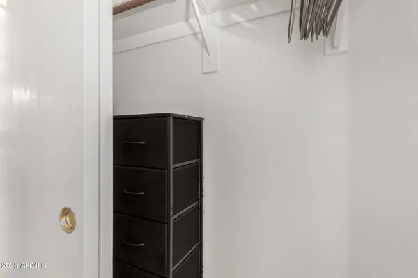 $3,200 | 7415 West Crest Lane, Glendale, AZ 85310