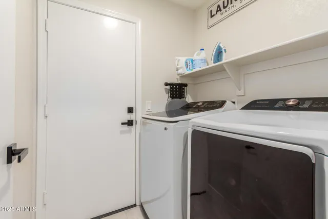 $3,200 | 7415 West Crest Lane, Glendale, AZ 85310