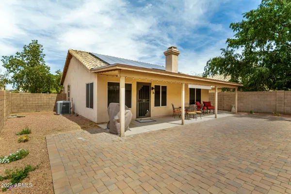 $3,200 | 7415 West Crest Lane, Glendale, AZ 85310