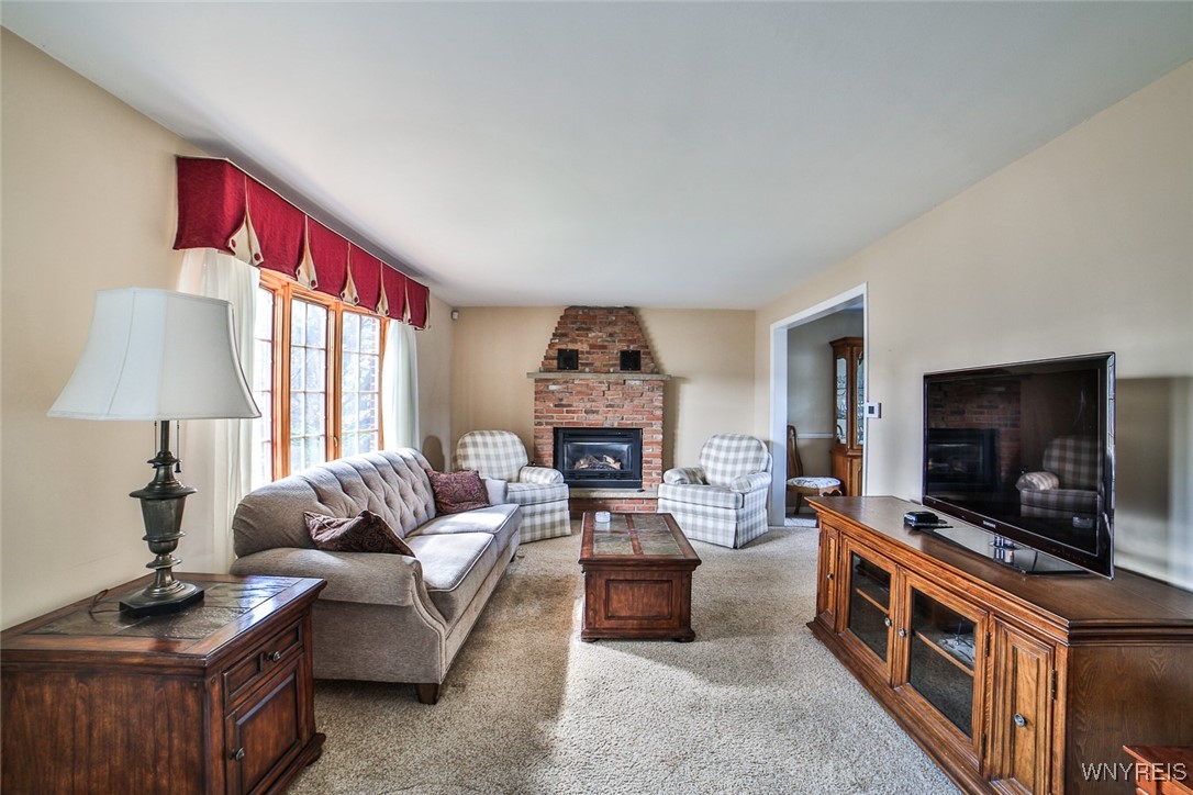 46 Fries Road Tonawanda, NY 14150 - Photo 4 of 32