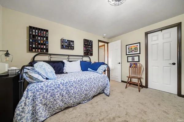 $459,900 | 242 River Park Drive, Middlebury, IN 46540