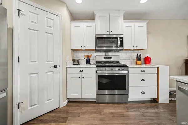 $459,900 | 242 River Park Drive, Middlebury, IN 46540
