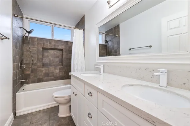 $5,000 | 23941 Vía Navarra, Mission Viejo, CA 92691