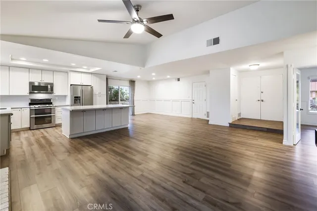 $5,000 | 23941 Vía Navarra, Mission Viejo, CA 92691