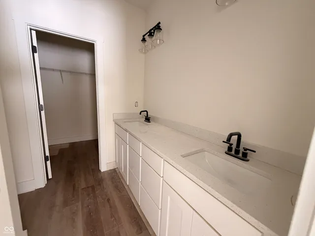 $275,000 | 196 Jefferson Valley, Coatesville, IN 46121