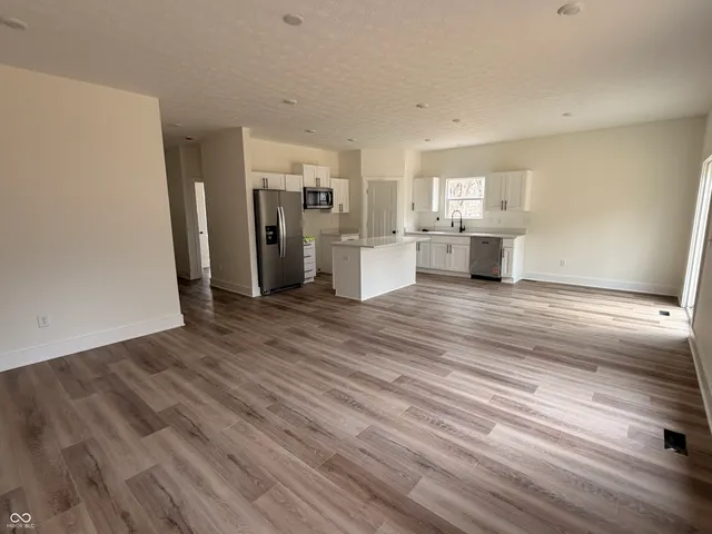 $272,500 | 196 Jefferson Valley, Coatesville, IN 46121