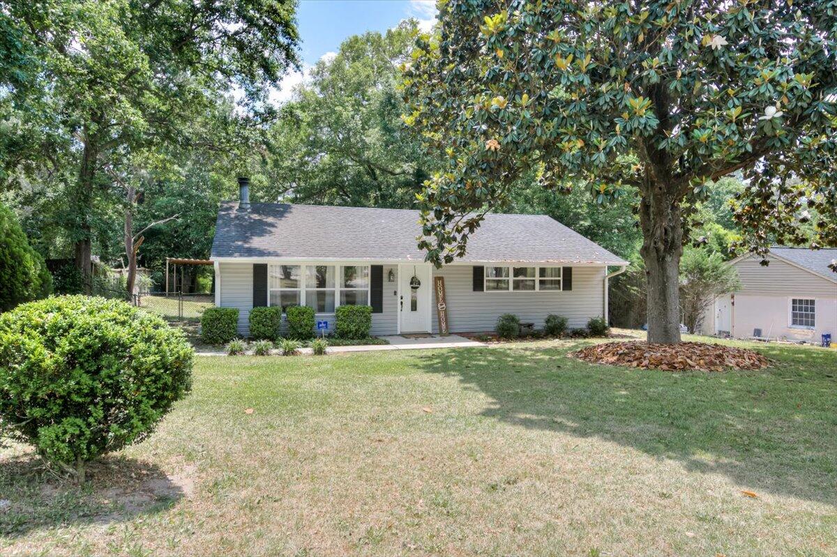 2032 Wren Road North Augusta, SC 29841 - Photo 2 of 29 02-002-