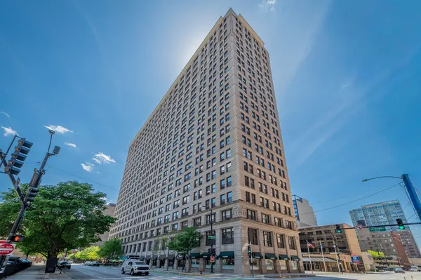 $499,000 | 600 South Dearborn Street, Unit 808810, Chicago, IL 60605