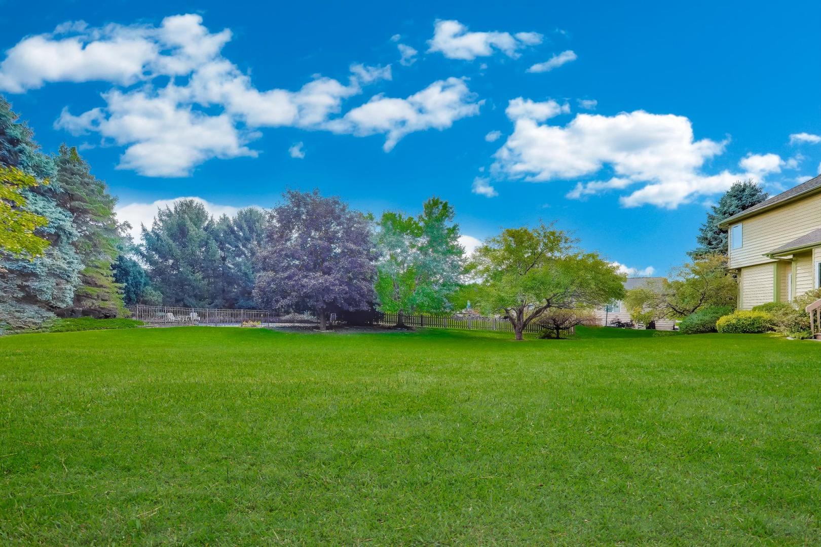 8720 Galleria Court Spring Grove, IL 60081 - Photo 31 of 36